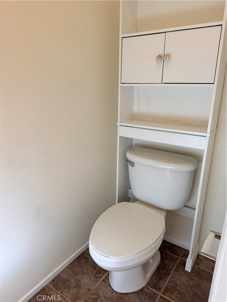 https://media.crmls.org/medias/012cc9cc-3fff-44ab-bdb7-72733ceb22c6.jpg?preset=X-Large