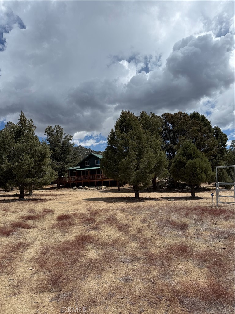 https://media.crmls.org/medias/012d7fd1-b566-452d-96c9-3670e11cb130.jpg?preset=X-Large
