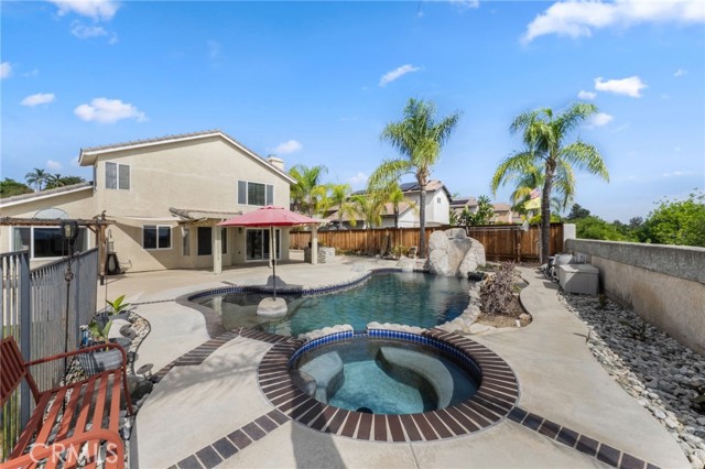 23573 Spindle Way, Murrieta CA: https://media.crmls.org/medias/012e04d1-c4ea-4136-9c26-154a99a37842.jpg