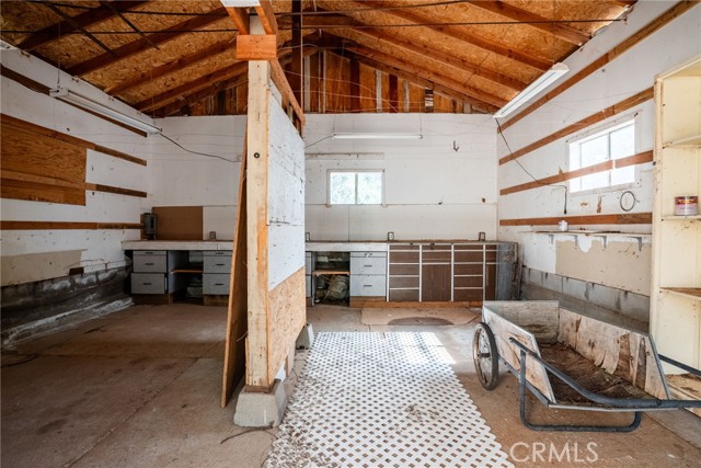 Image 42 of 50 For 4620 Wendlis Road