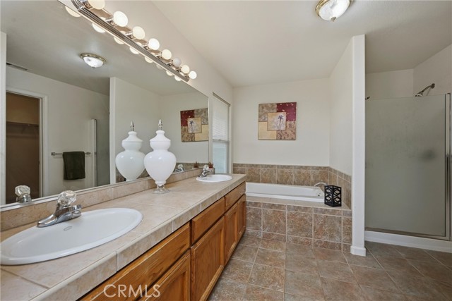 Detail Gallery Image 15 of 31 For 18841 Spyglass, Hidden Valley Lake,  CA 95467 - 3 Beds | 2 Baths