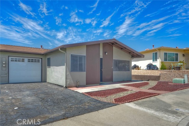 Detail Gallery Image 3 of 30 For 3494 Santa Maria St, Oceanside,  CA 92056 - 2 Beds | 1 Baths