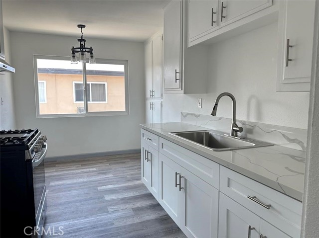 Detail Gallery Image 5 of 13 For 3060 Vineland Ave #7,  Baldwin Park,  CA 91706 - 2 Beds | 1 Baths