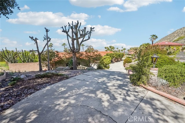 42131 San Jose Drive, San Jacinto CA: https://media.crmls.org/medias/01304376-e060-4938-a02b-f354d9b238d5.jpg
