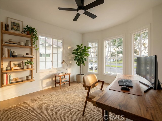 Image 6 of 39 For 2917 Del Amo