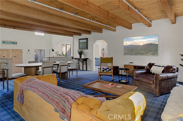 Detail Gallery Image 15 of 66 For 951 Osprey Ln, Lake Arrowhead,  CA 92352 - 4 Beds | 4 Baths