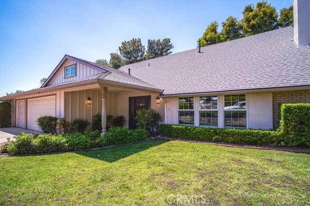 Detail Gallery Image 2 of 50 For 2521 Wildrose Ln, Upland,  CA 91784 - 4 Beds | 3 Baths