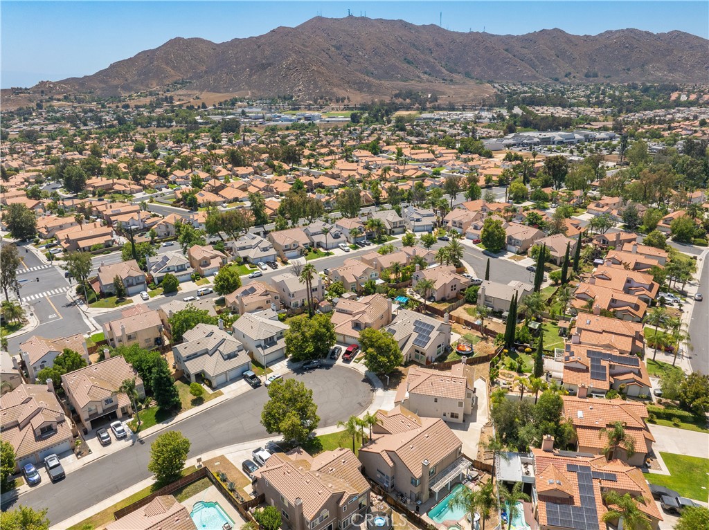 MLS #IV25171082 img 30