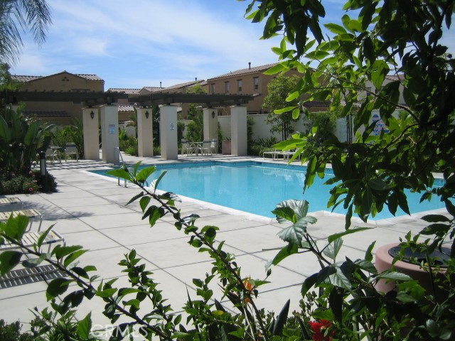 Detail Gallery Image 16 of 16 For 20306 Pienza, Porter Ranch,  CA 91326 - 2 Beds | 3 Baths