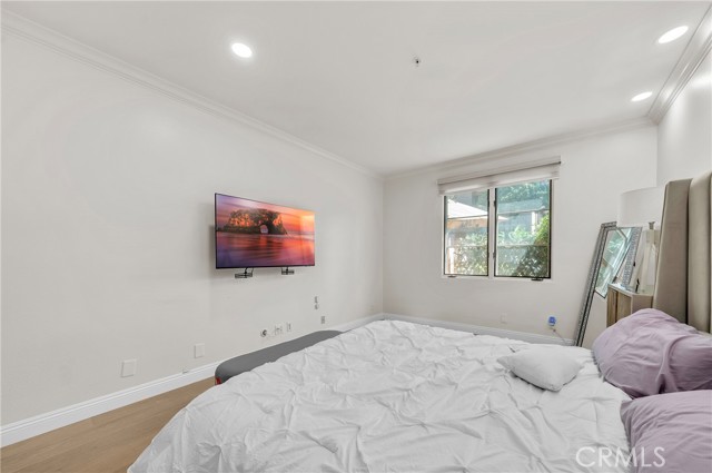 Detail Gallery Image 20 of 46 For 235 S Gale #102,  Beverly Hills,  CA 90211 - 2 Beds | 2 Baths