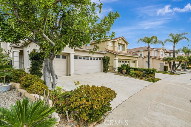 11771 Coorsgold Lane, Porter Ranch CA: https://media.crmls.org/medias/01331809-bc8e-42e3-bcda-abbf17269ec4.jpg