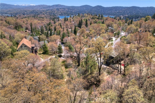 Detail Gallery Image 7 of 12 For 27998 W Shore Rd, Lake Arrowhead,  CA 92352 - – Beds | – Baths