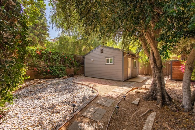 5893 Oak Knolls Road, Simi Valley CA: https://media.crmls.org/medias/01334a63-4ee2-4cee-a44f-53c020249fef.jpg