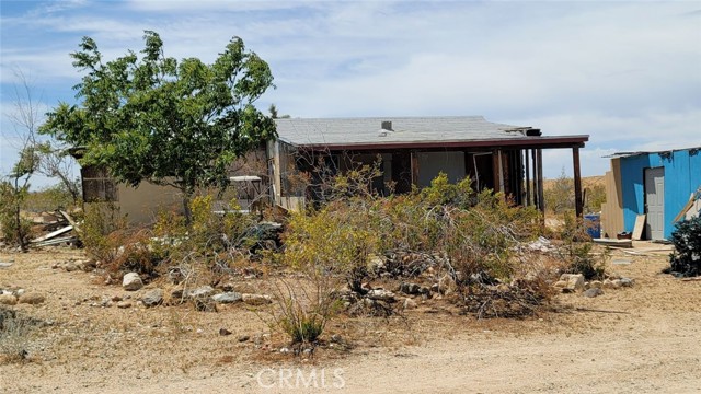 18501 Fort Tejon Road, Llano CA: https://media.crmls.org/medias/0133c6d1-023e-4910-8f93-8d03094e7727.jpg