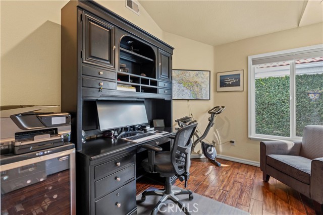 Detail Gallery Image 28 of 52 For 26355 Marsala Dr, Valencia,  CA 91355 - 4 Beds | 2 Baths