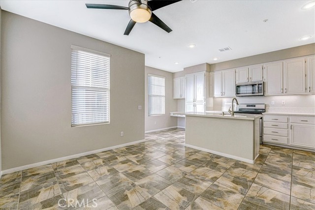 Detail Gallery Image 20 of 46 For 18 Kenilworth Ln #150,  Aliso Viejo,  CA 92656 - 3 Beds | 2/1 Baths