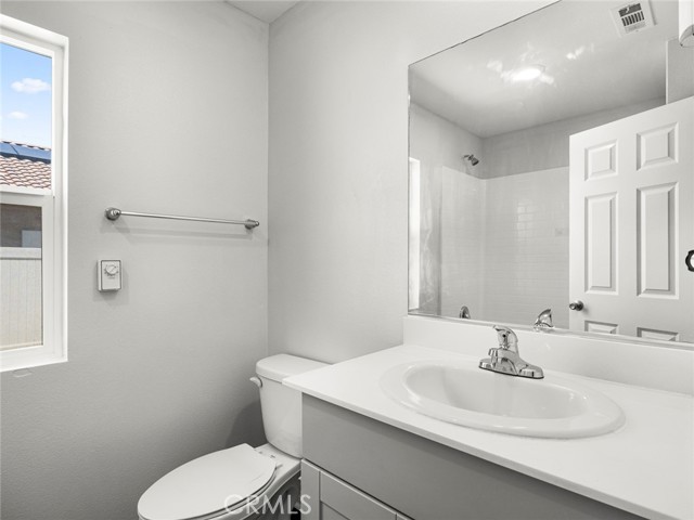 Detail Gallery Image 34 of 41 For 2153 E Newgrove St, Lancaster,  CA 93535 - 3 Beds | 2 Baths