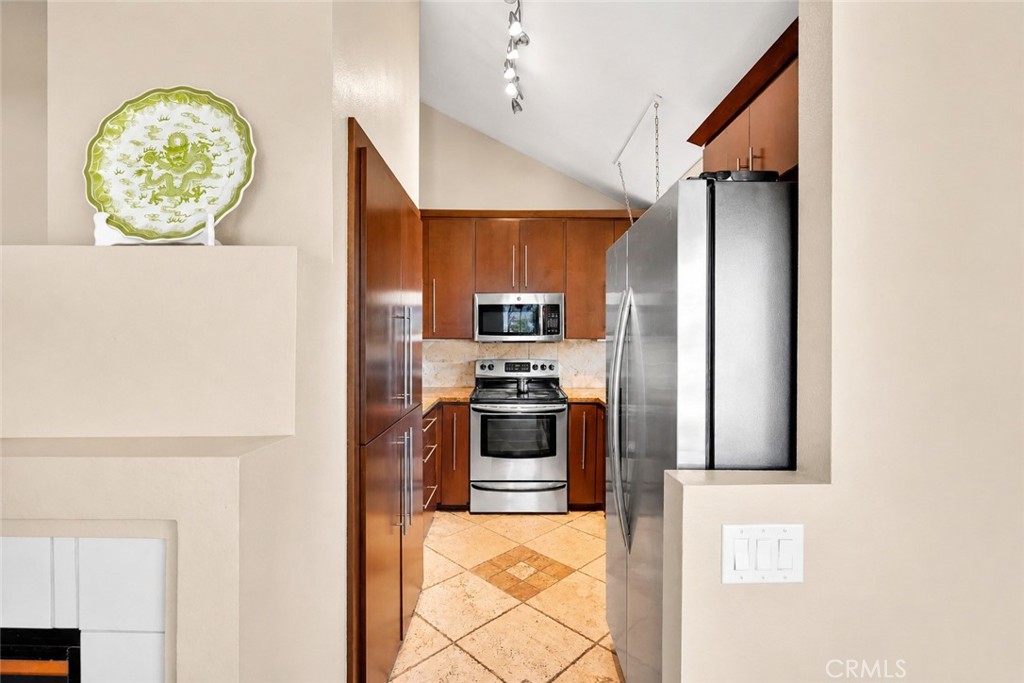 7250 Calle Cristobal - photo 5
