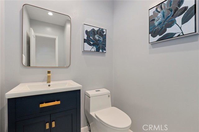 2708 Ardmore Avenue, Manhattan Beach, California 90266, 3 Bedrooms Bedrooms, ,1 BathroomBathrooms,Residential,Sold,Ardmore,SB22030009