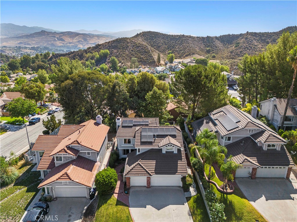 https://media.crmls.org/medias/0136f7bc-e39a-4b3e-9a28-64a422a1cb1a.jpg?preset=X-Large