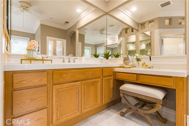 3669 Strata Drive, Carlsbad CA: https://media.crmls.org/medias/01394692-bf7d-47cc-864f-f6271628c6a7.jpg