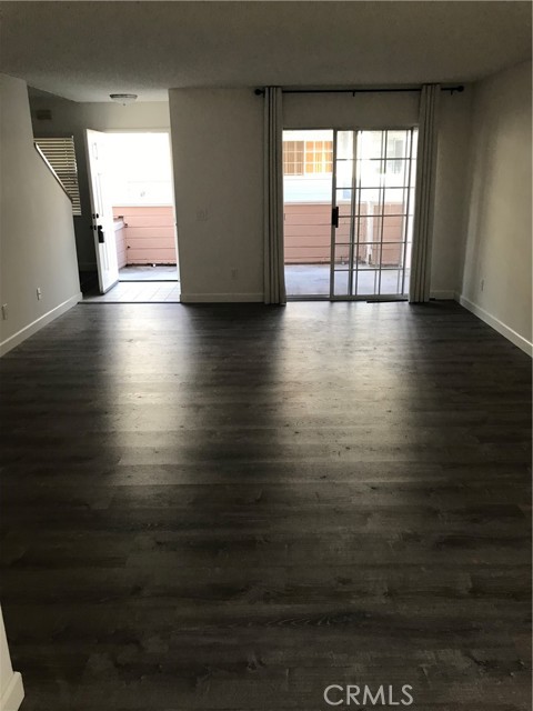 Detail Gallery Image 4 of 8 For 2800 Plaza Del Amo #75,  Torrance,  CA 90503 - 2 Beds | 2/1 Baths