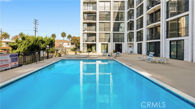 2601 E Ocean Boulevard, Long Beach CA: https://media.crmls.org/medias/0139b2cb-2924-4f5a-819c-0df301932b48.jpg