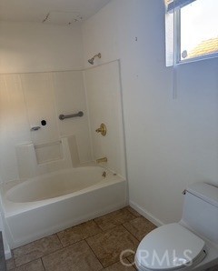 7762 Cora, Lucerne CA: https://media.crmls.org/medias/013a6024-bda8-4a2f-8726-9f7dc48d98ee.jpg