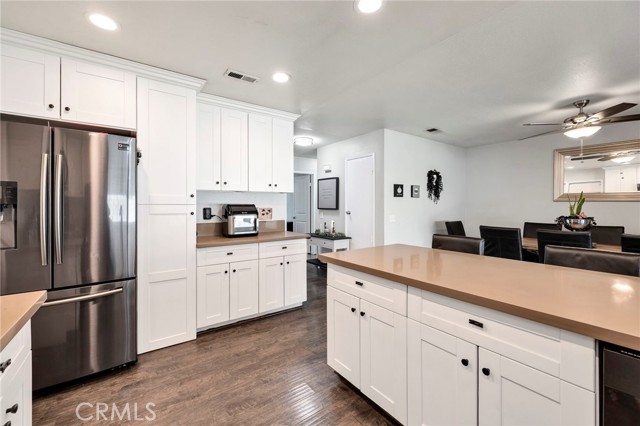 Detail Gallery Image 14 of 38 For 10022 Chula Vista Way, Riverside,  CA 92503 - 4 Beds | 2 Baths