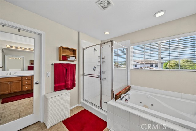 Detail Gallery Image 38 of 68 For 22262 Trinity Pl, Saugus,  CA 91390 - 5 Beds | 3 Baths