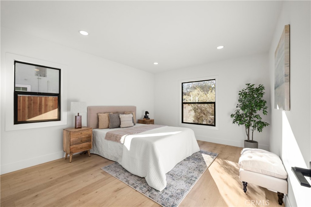 MLS #SR25268958 image #16