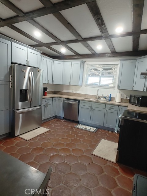 Detail Gallery Image 6 of 27 For 9313 Polaris, Morongo Valley,  CA 92256 - 2 Beds | 2 Baths