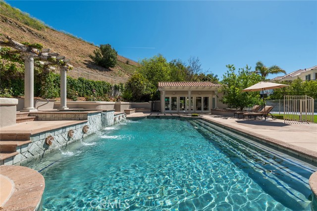 Detail Gallery Image 5 of 40 For 25473 Cumberland Ln, Calabasas,  CA 91302 - 6 Beds | 7/1 Baths