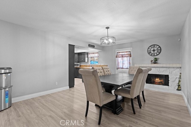 Detail Gallery Image 8 of 30 For 25035 Brodiaea, Moreno Valley,  CA 92553 - 3 Beds | 2 Baths