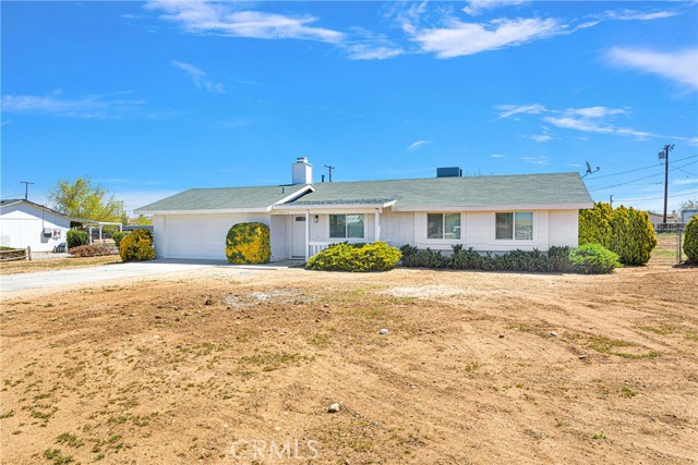 Image 2 for 10771 Pinole Rd, Apple Valley, CA 92308