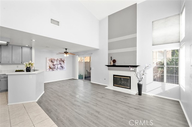 Detail Gallery Image 6 of 50 For 1111 Portofino Ct #101,  Corona,  CA 92881 - 3 Beds | 2/1 Baths