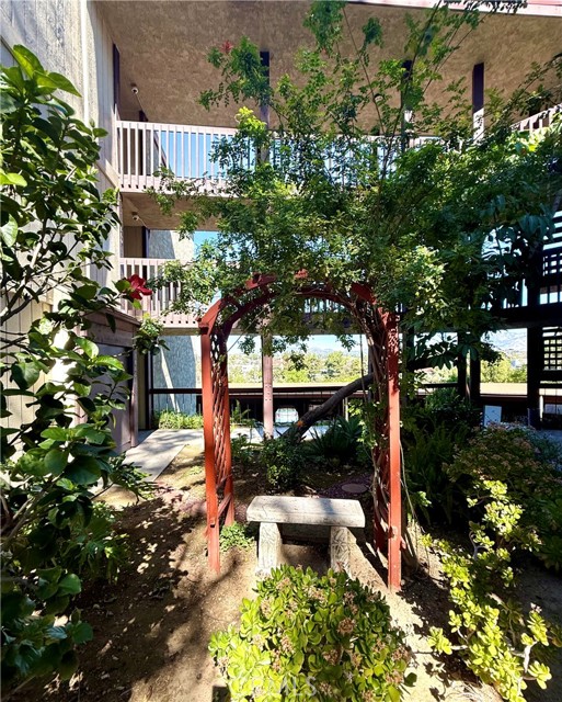 Detail Gallery Image 31 of 31 For 5870 Benner St #204,  Los Angeles,  CA 90042 - 2 Beds | 2 Baths