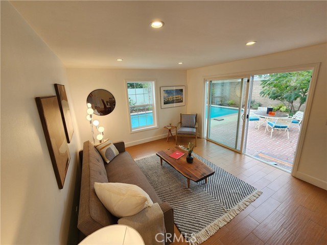 4490 Jasmine Avenue photo 8