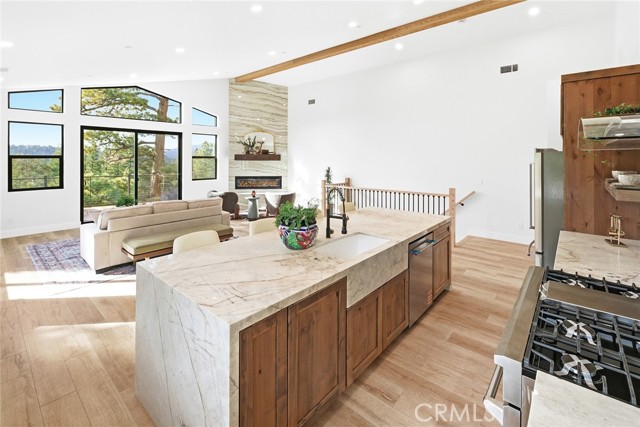 Image 16 of 75 For 455 Tanglewood