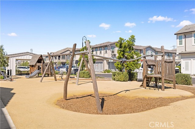 Detail Gallery Image 35 of 35 For 4056 E Peony Paseo #16,  Ontario,  CA 91761 - 3 Beds | 2/1 Baths