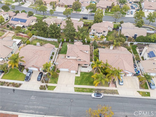 701 Black Oak Circle, Corona CA: https://media.crmls.org/medias/0142819d-ad3b-4399-bd1b-cc91e0c327ca.jpg