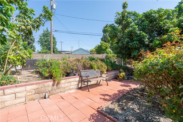 Detail Gallery Image 32 of 34 For 11043 Babbitt Ave, Granada Hills,  CA 91344 - 3 Beds | 2 Baths