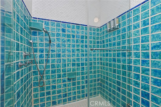 Detail Gallery Image 19 of 31 For 950 N Kings Rd #245,  West Hollywood,  CA 90069 - 1 Beds | 1 Baths