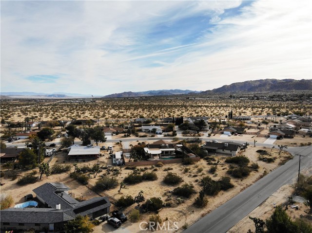 7035 Lennox Avenue, Yucca Valley, California 92284, ,Land,For Sale,7035 Lennox Avenue,CRJT23216684