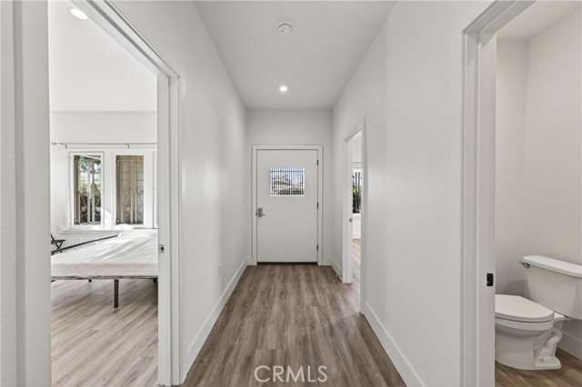 Detail Gallery Image 4 of 35 For 1616 S Norton, Los Angeles,  CA 90019 - 6 Beds | 6/1 Baths