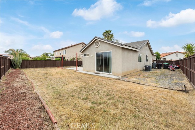 809 Early Dawn Way, San Jacinto CA: https://media.crmls.org/medias/0144b343-0ea9-431c-9840-2771cf01c9c4.jpg