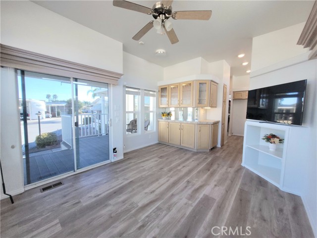 Detail Gallery Image 7 of 26 For 1295 S Cawston Ave #488,  Hemet,  CA 92545 - 1 Beds | 1 Baths