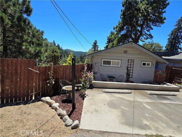 22005 Mojave River Rd, Cedarpines Park, CA 92322