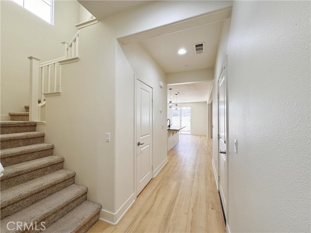 Detail Gallery Image 3 of 42 For 12827 Meridian St, Corona,  CA 92880 - 4 Beds | 3 Baths