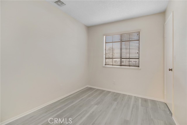 Detail Gallery Image 15 of 25 For 22 S Dearborn St, Redlands,  CA 92374 - 3 Beds | 2/1 Baths